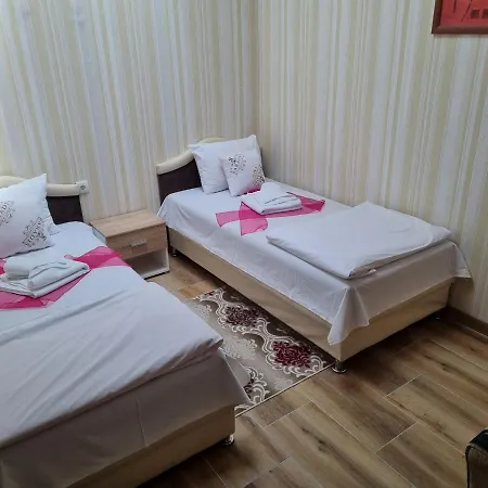 Bed & Breakfast Garni Saradis *