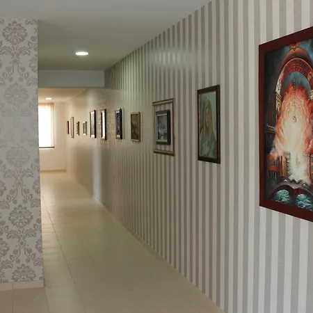 Bed & Breakfast Garni Saradis Krusevac