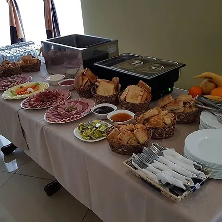 Garni Saradis Bed & Breakfast *